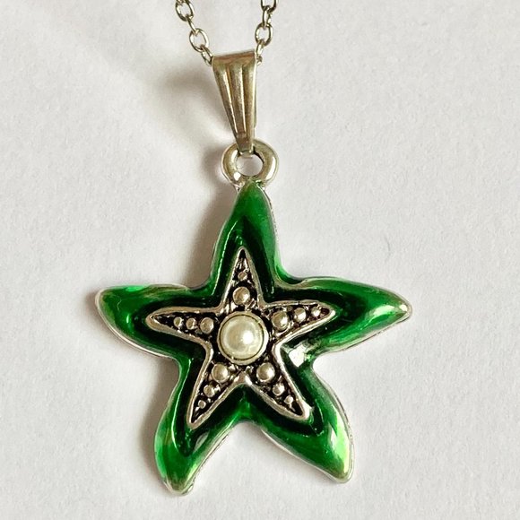 Starfish Necklace Choker Pearl Green Enamel 16-19" Chain Silver Plated Sea Life - Picture 1 of 8